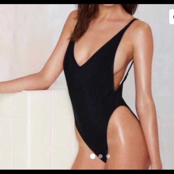 Nastgal one piece bikini - Picture 1 of 4